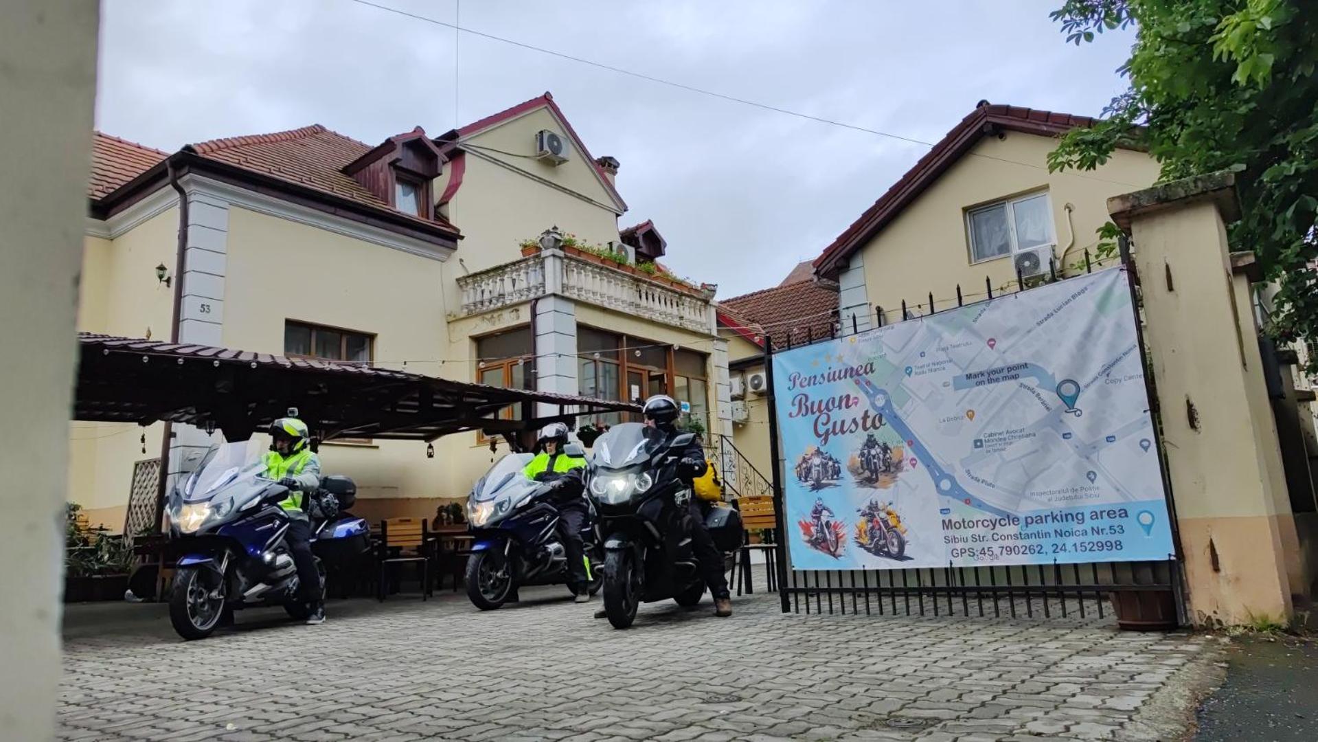 Pensiunea Buon Gusto Sibiu-Motorcyle Friendly,City Center Exterior foto